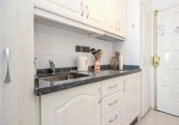 Classic Stüdyo, Engellilere Uygun, Deniz Manzaralı