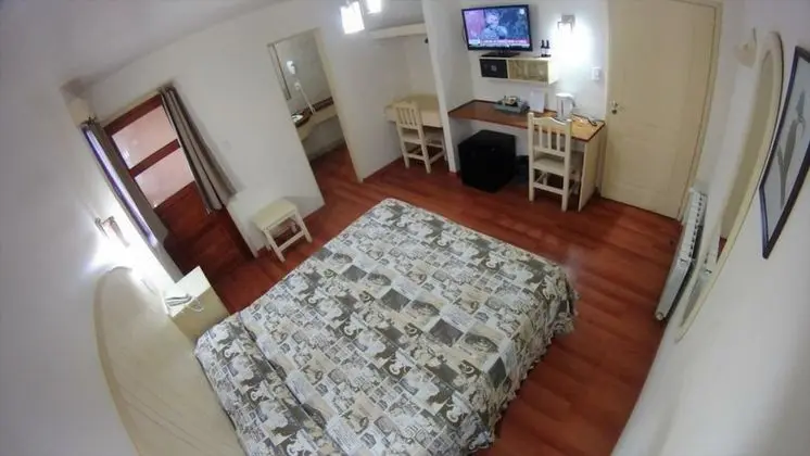 Tek Büyük veya İki Ayrı Yataklı Oda