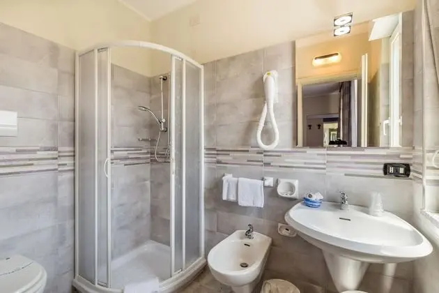 Superior Dört Kişilik Oda, 1 Yatak Odası, Özel Banyo, Asma Kat