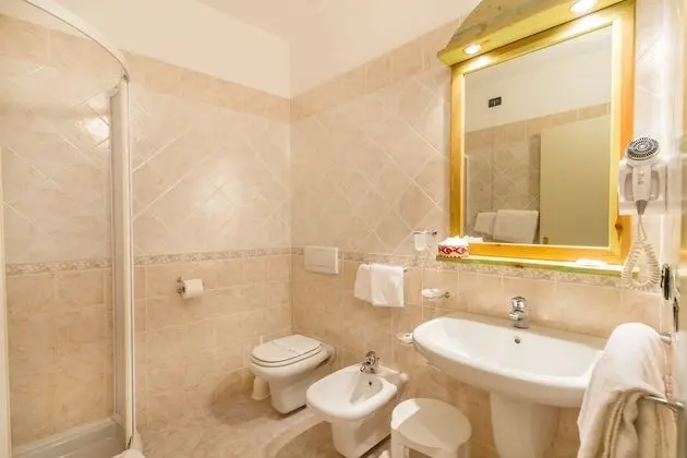 Üç Kişilik Oda, Balkon