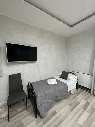 Üç Kişilik Oda, Teras