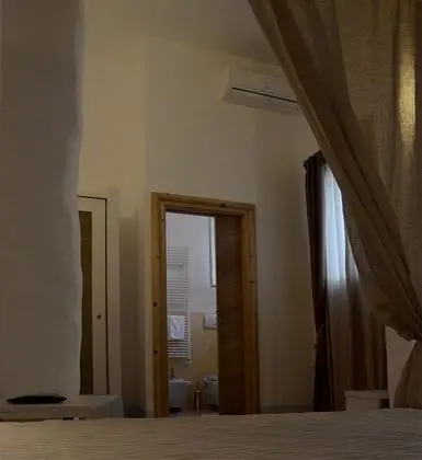 Üç Kişilik Oda