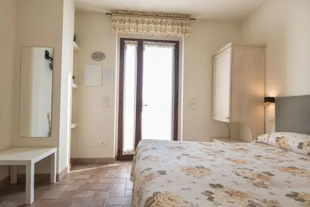 Classic Tek Büyük veya İki Ayrı Yataklı Oda, Özel Banyo (Sole)