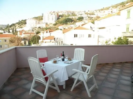 Premium Apart Daire, 2 Yatak Odası, Teras, Bahçeli