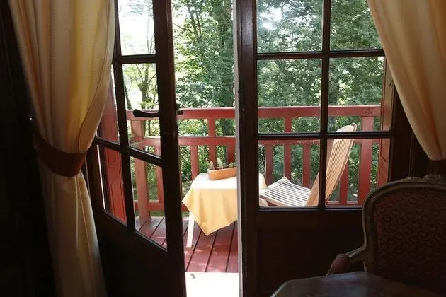 Tek Büyük Yataklı Oda, Balkon