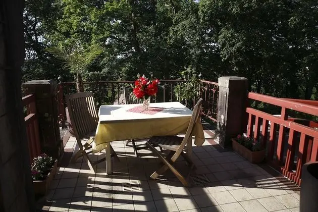 Tek Büyük Yataklı Oda, Teras