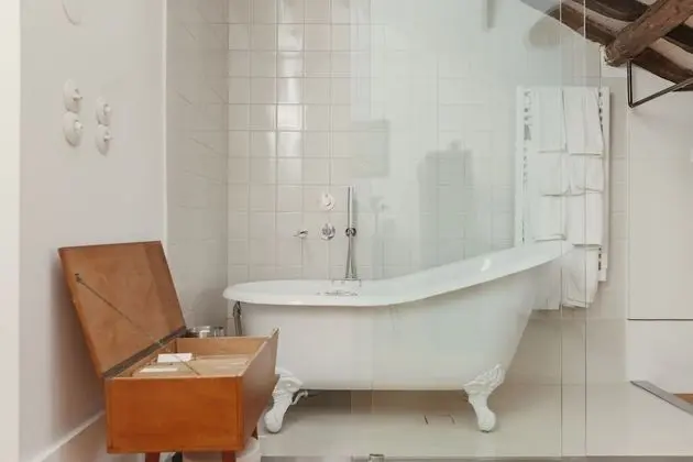 Design Tek Büyük Yataklı Oda