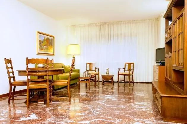 Deluxe Tek Büyük Yataklı Oda, Özel Banyo