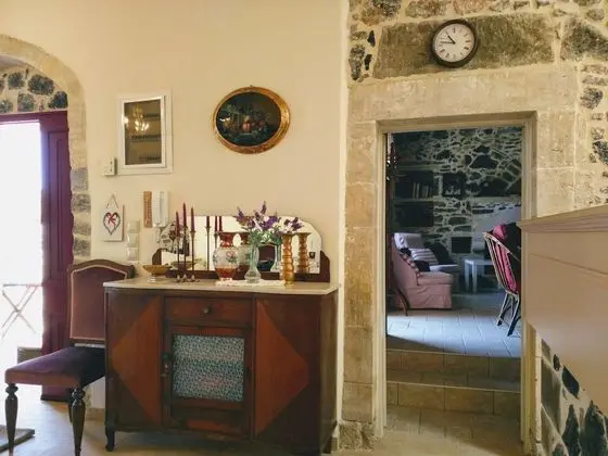 Traditional Villa, Dağ Manzaralı
