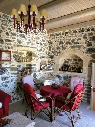 Traditional Villa, Dağ Manzaralı