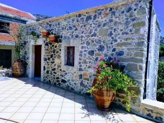 Traditional Villa, Dağ Manzaralı