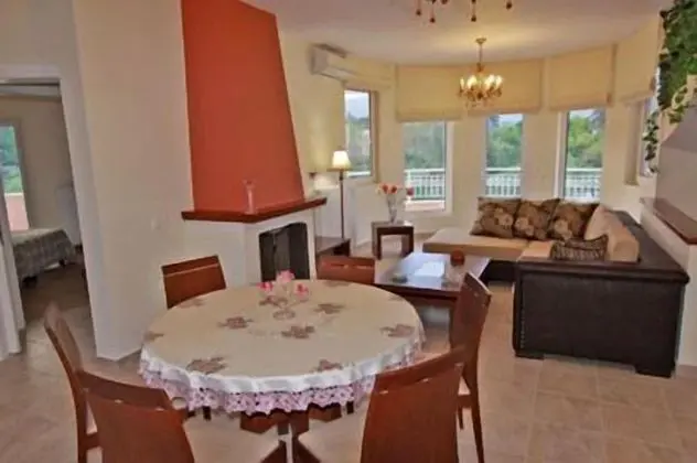 Villa, Deniz Manzaralı