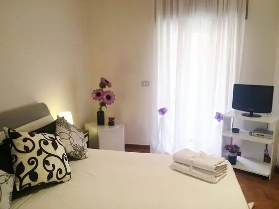 Tek Büyük Yataklı Oda