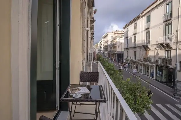 Luxury Tek Büyük veya İki Ayrı Yataklı Oda, 1 Yatak Odası, Balkon, Şehir Manzaralı