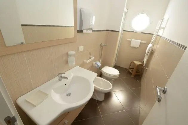 Panoramic Tek Büyük Yataklı Oda, Bahçe Manzaralı