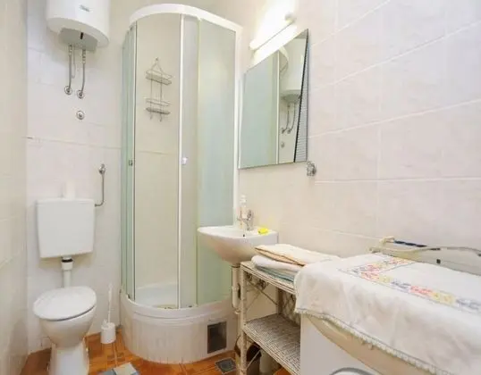 Stüdyo (Rosa - with parking - SA2(3))