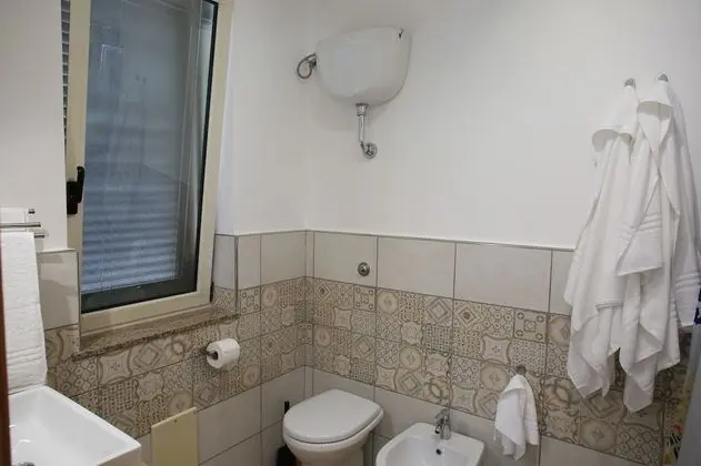 Comfort Tek Büyük veya İki Ayrı Yataklı Oda