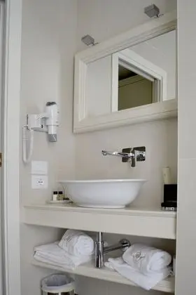 Comfort Tek Büyük veya İki Ayrı Yataklı Oda, Şehir Manzaralı