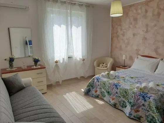 Family Apart Daire, 1 Yatak Odası, Bahçe Manzaralı
