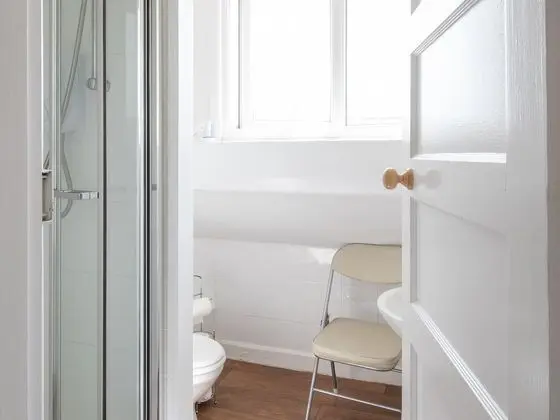 İki Ayrı Yataklı Oda, Banyolu/Duşlu (Shower)