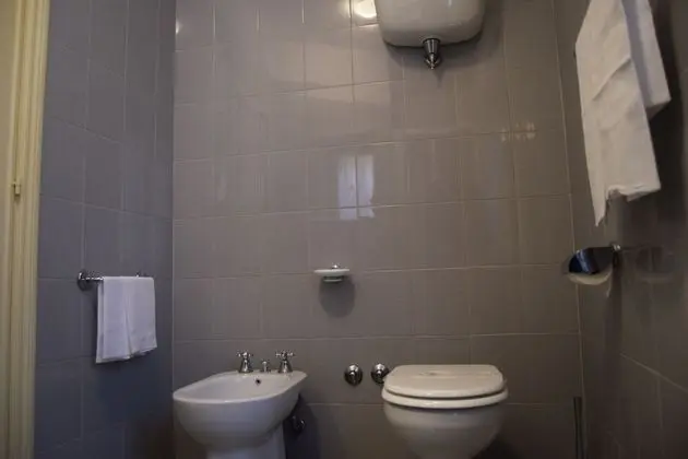 Basic Tek Büyük Yataklı Oda