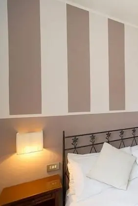 Classic Tek Büyük Yataklı Oda