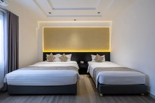 Deluxe Üç Kişilik Oda