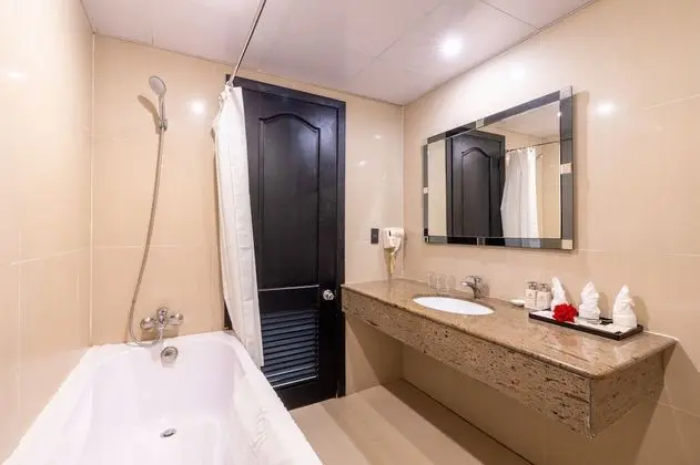 Deluxe Üç Kişilik Oda