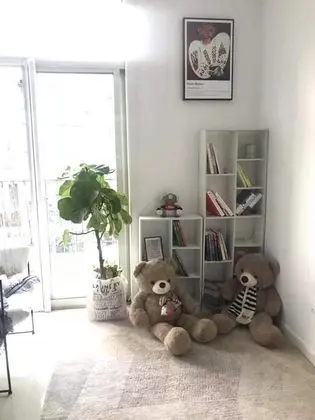 Tek Büyük Yataklı Oda, Ortak Banyo