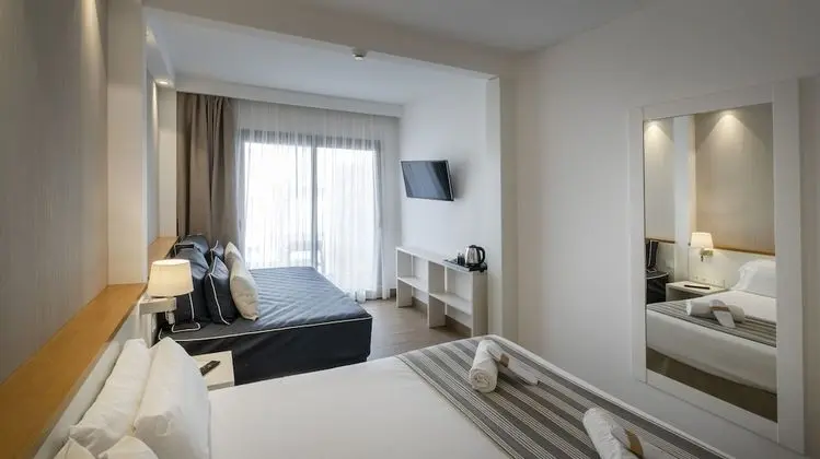 Standard Tek Büyük Yataklı Oda, 1 Büyük (Queen) Boy Yatak ve Çekyat