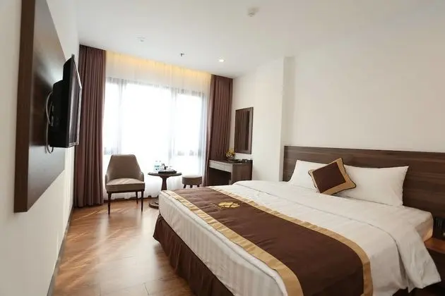 Deluxe Tek Büyük Yataklı Oda