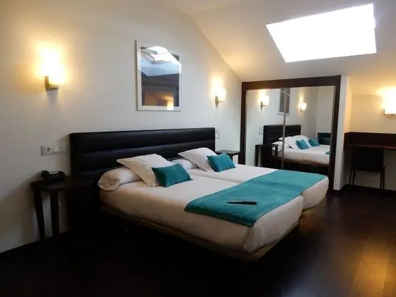 Tek Büyük Yataklı Oda