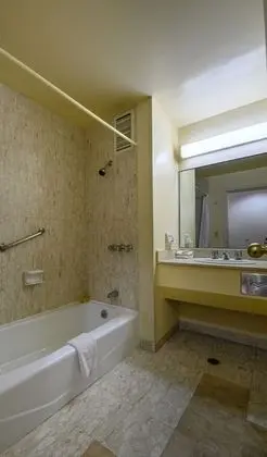 Standard Oda, Plaj Kenarı