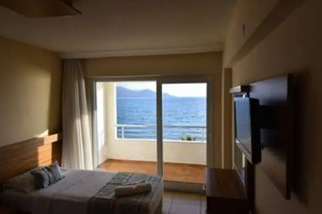 Deniz Manzaralı Standart Oda