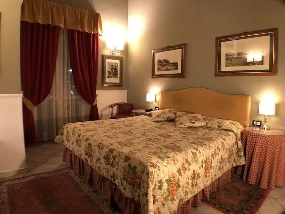 Classic Tek Büyük veya İki Ayrı Yataklı Oda