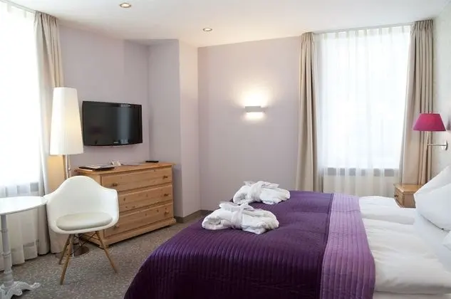 Classic Tek Büyük Yataklı Oda (3 Star)