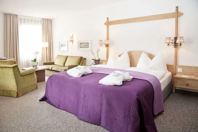 Classic Tek Büyük Yataklı Oda (4 Star)