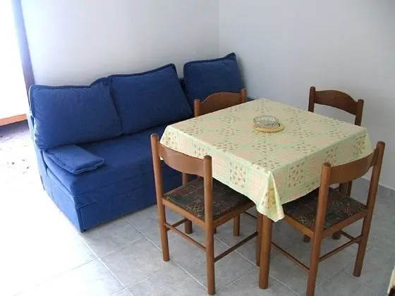 Apart Daire (Rose - 30 m from the beach - A1(2+1))