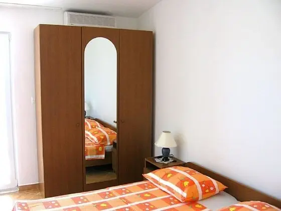 Apart Daire (Rose - 30 m from the beach - A2(2+1))