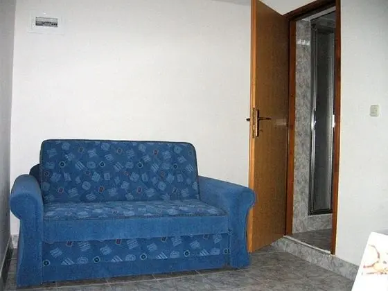 Apart Daire (Rose - 30 m from the beach - A4(2+1))