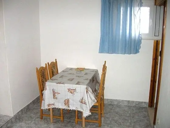 Apart Daire (Rose - 30 m from the beach - A4(2+1))