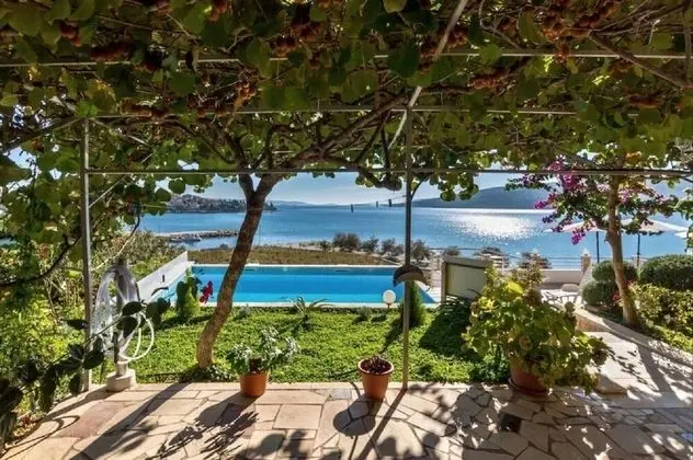 Apart Daire (Rose - 30 m from the beach - A5(2+1))