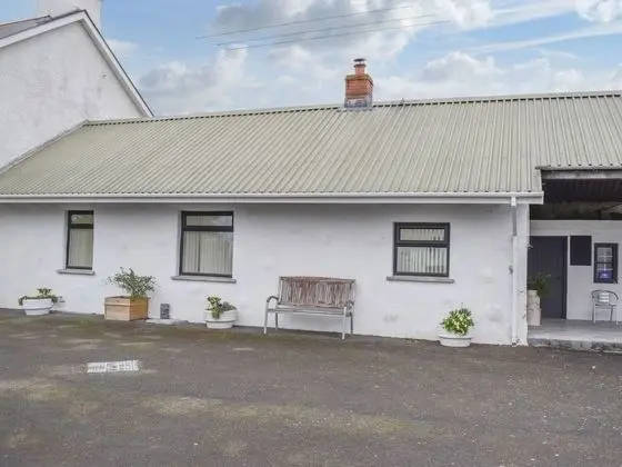 Kır Evi, 1 Büyük (Queen) Boy Yatak