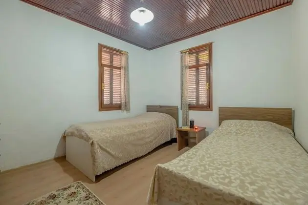 Villa,dağ Manzaralı,giriş Katı