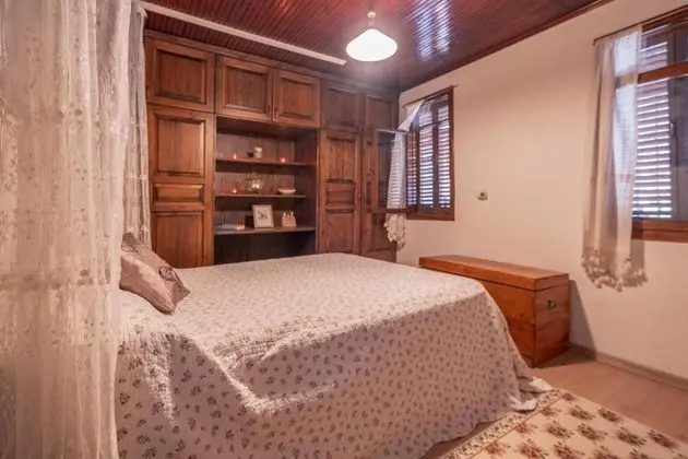 Villa,dağ Manzaralı,giriş Katı