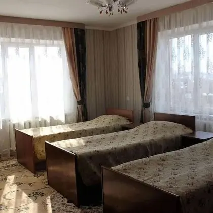 Dört Kişilik Oda, Ortak Banyo