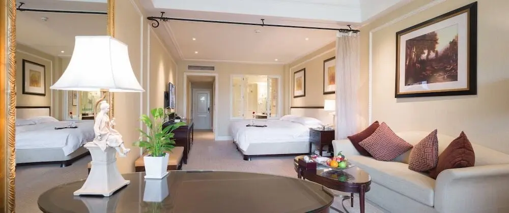 Comfort Tek Büyük Yataklı Oda