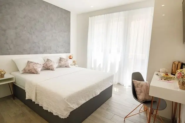 Deluxe Tek Büyük Yataklı Oda, Balkon