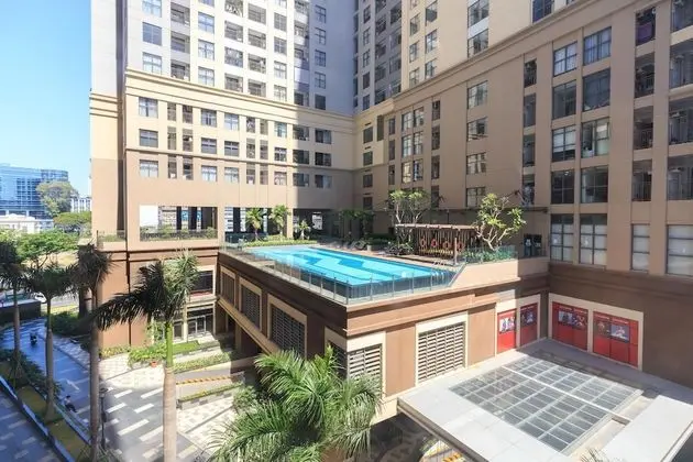 Deluxe Apart Daire, Havuz Manzaralı