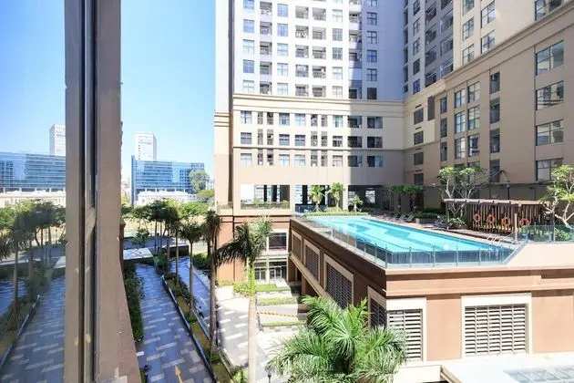Deluxe Apart Daire, Havuz Manzaralı